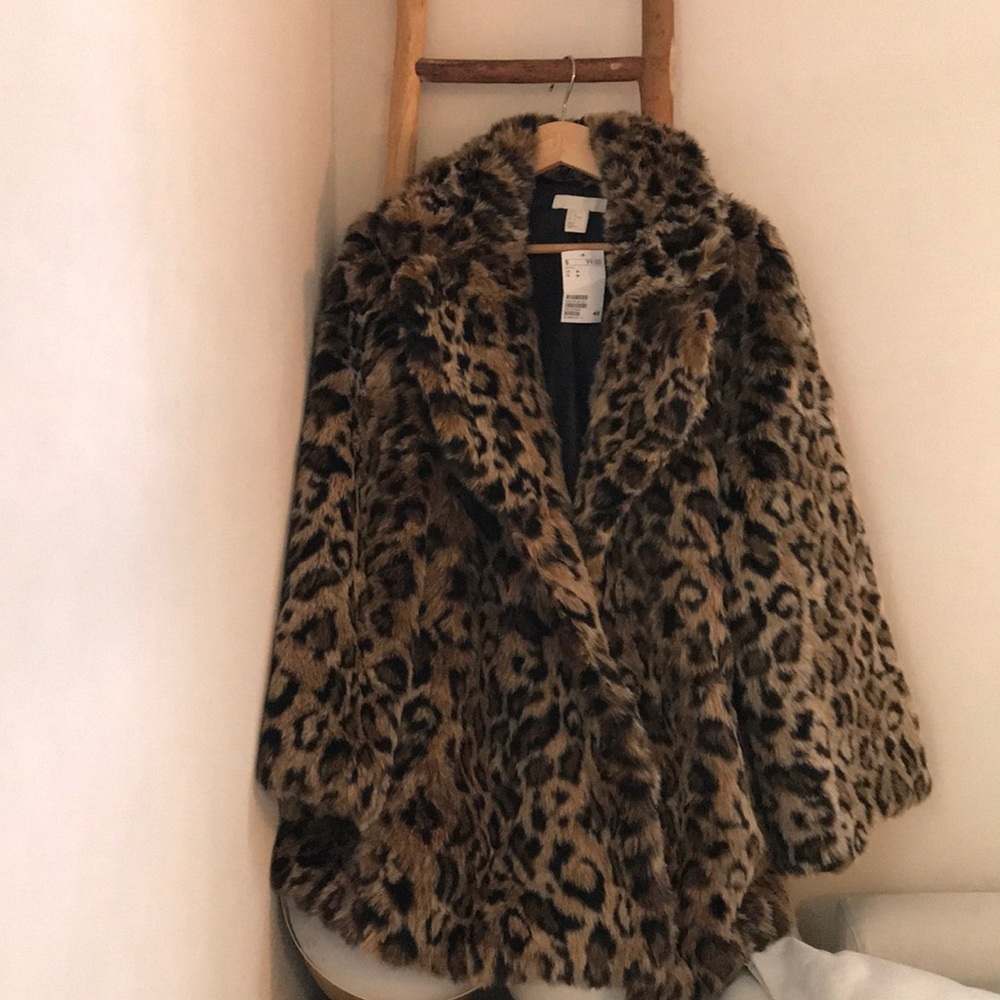 Oversized Leopard Coat